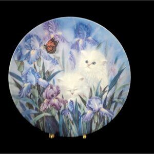 Garden Discovery - No Box Petal Pals cat plate 8" Lily Chang WS GEORGE‎